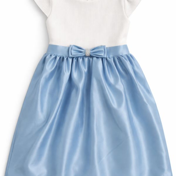 Vestido de niña en tonos azules Vestido Elegante Blanco y Celeste con Lazo para Niña – Talla 12